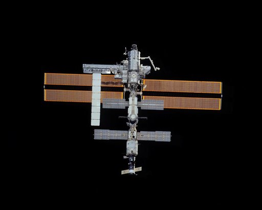 Zenith views of the ISS taken during STS-113 approach for docking