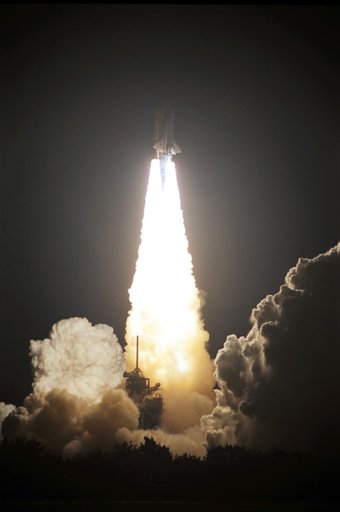 sts113-s-037
