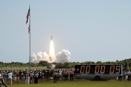 STS-114 launch at KSC