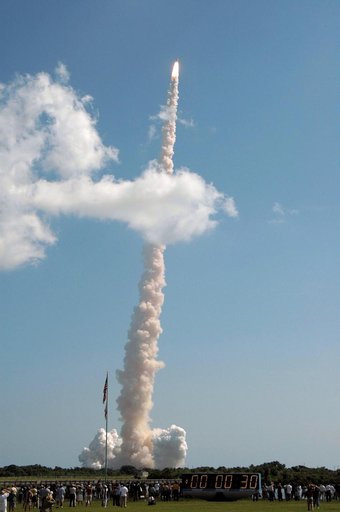 STS-114 launch at KSC