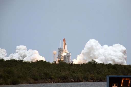 Launch of Space Shuttle Atlantis / STS-125 Mission