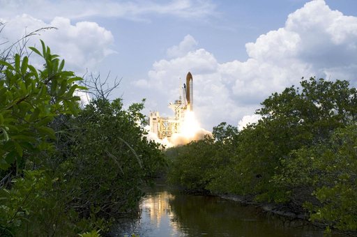 Launch of Space Shuttle Atlantis / STS-125 Mission