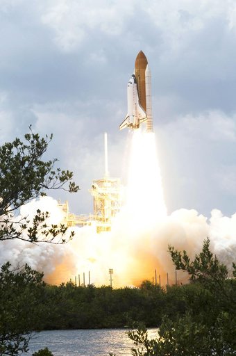 Launch of Space Shuttle Atlantis / STS-125 Mission