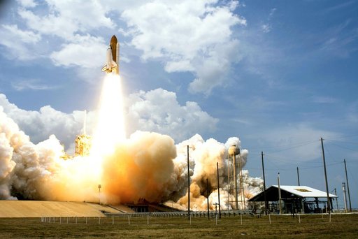 Launch of Space Shuttle Atlantis / STS-125 Mission