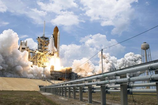 Launch of Space Shuttle Atlantis / STS-125 Mission