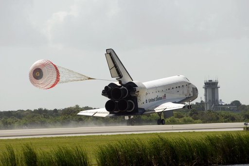 sts127-s-077