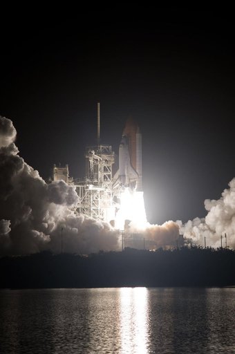 sts128-s-032