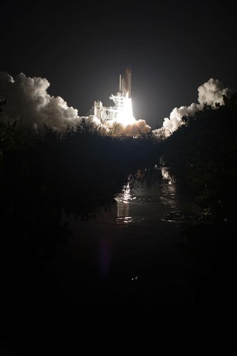 sts128-s-035