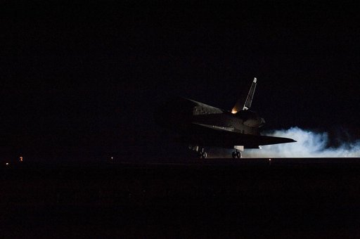 STS-130 Endeavour Lands at KSC
