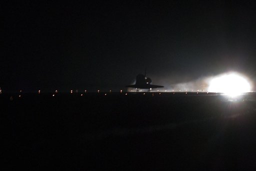 STS-130 Endeavour Lands at KSC