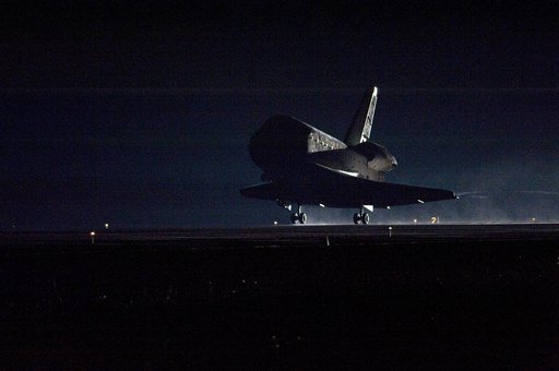 STS-130 Endeavour Lands at KSC