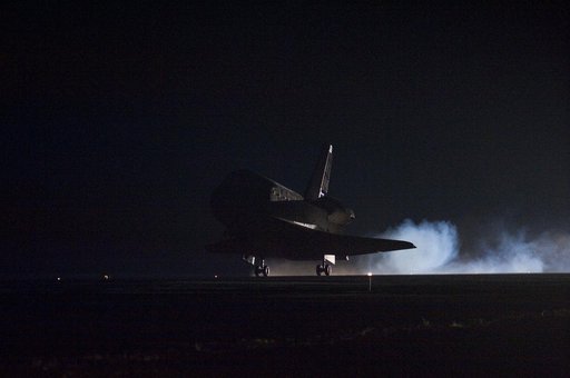 STS-130 Endeavour Lands at KSC