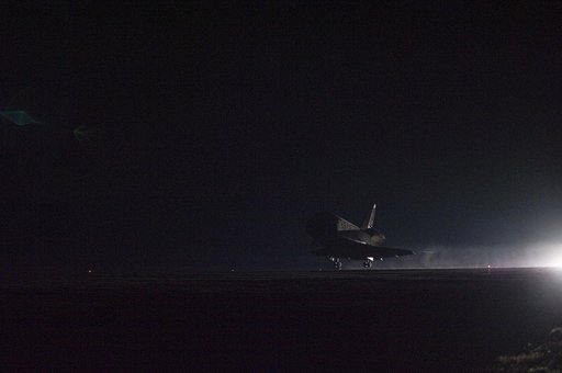 STS-130 Endeavour Lands at KSC