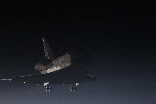 STS-130 Endeavour Lands at KSC