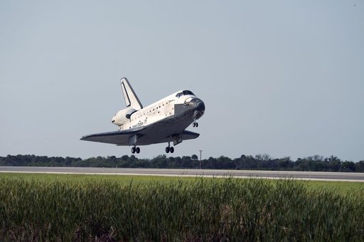 sts131-s-098