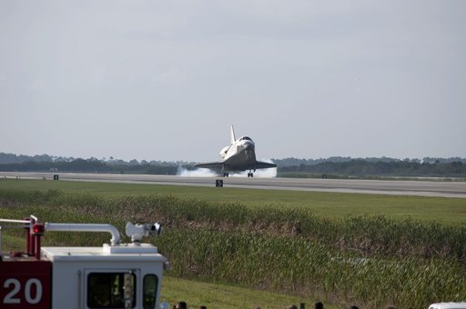 sts131-s-105