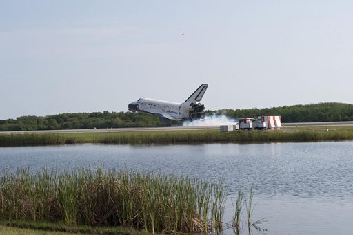 sts131-s-122