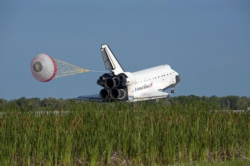 STS-132 Space Shuttle Atlantis Landing