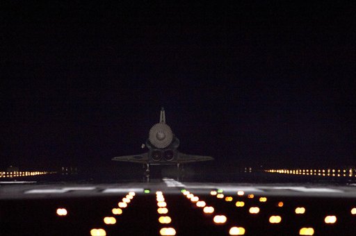 Final Landing of the Space Shuttle Endeavour / STS-134 Mission