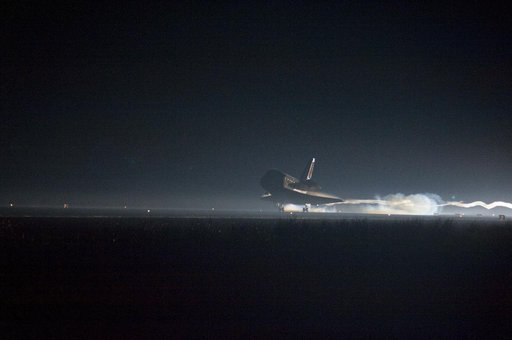 The Final Landing of STS-135 Atlantis