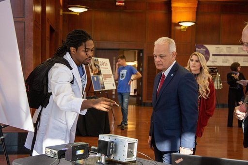 NASA Chief Technologist Speaks with a Student at NASA Day in Arkansas