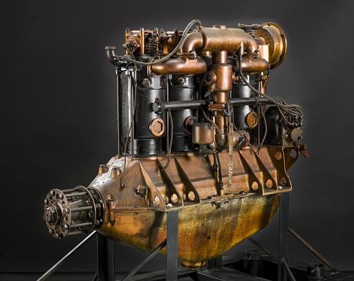 Hall-Scott A-7-A In-line 4 Engine