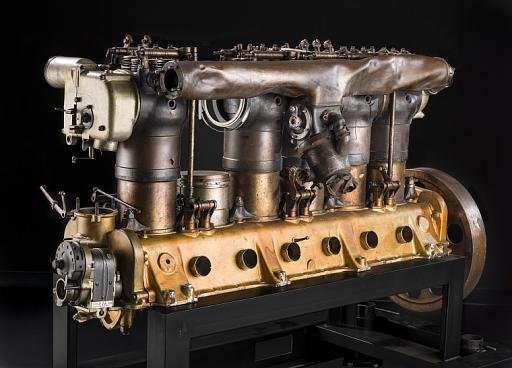 Maybach In-line 6 Engine