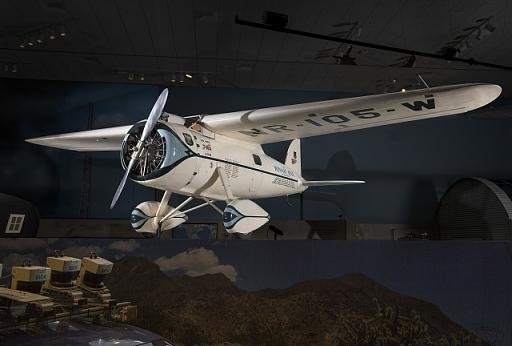 Lockheed Vega "Winnie Mae"