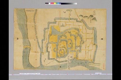 [Pictures of Ancient Japanese Castles] [Volume 3, Tokaido Section (2)] 42 Map of Okazaki Castle, Mikawa Province