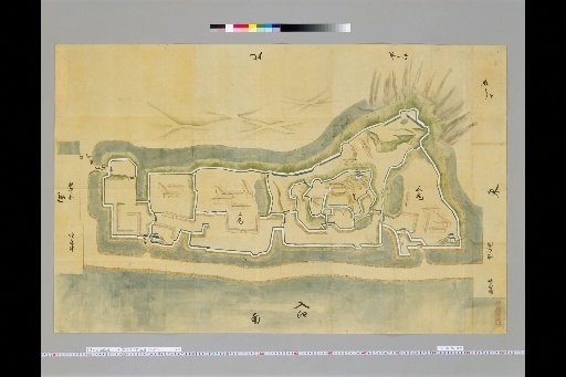 [Pictures of Ancient Japanese Castles] [Volume 4, Tokaido Section (3)] 49 Map of Yokosuka Castle, Tōtōmi Province