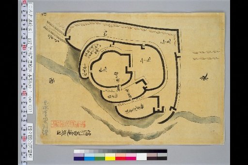 [Pictures of Ancient Japanese Castles] [Volume 9, Tōsandō Section (2)] 137 Map of Takato Castle, Shinano Province