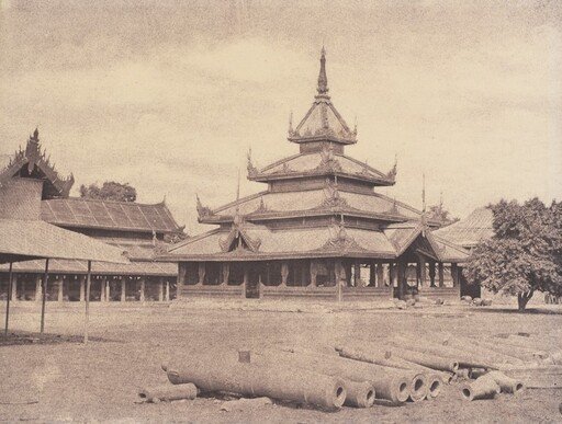 Amerapoora: Palace of the White Elephant