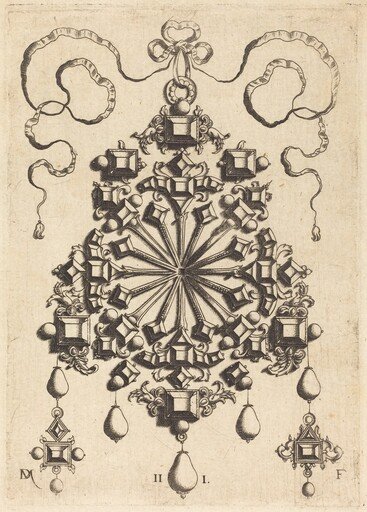 Large Pendant with Star at Centre