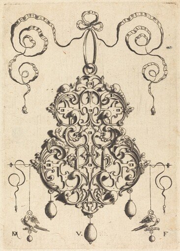 Strapwork Pendant with Two Birds as Earrings at Left and Right