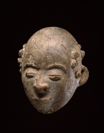 Commemorative head