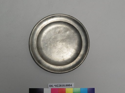 Plate