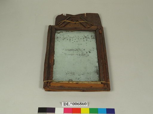 Chinese Courting Mirror