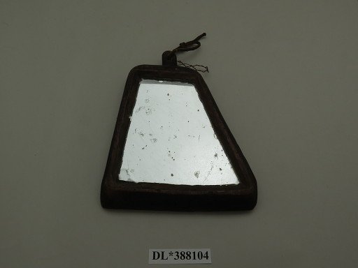 "Hired man's" mirror