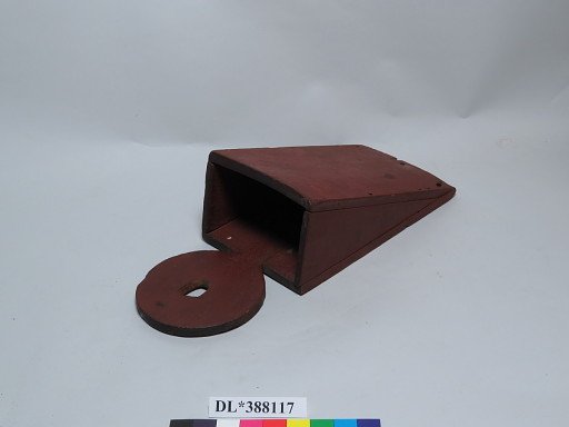 Tobacco Pipe Box