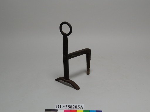Andiron
