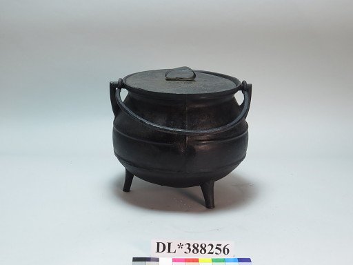 Pot