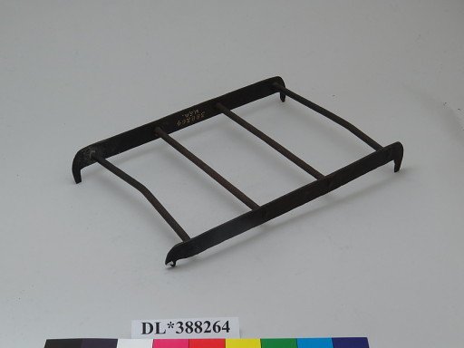 Trivet