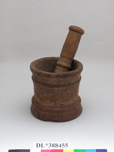 mortar and pestle