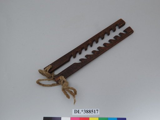 holder, candle rod