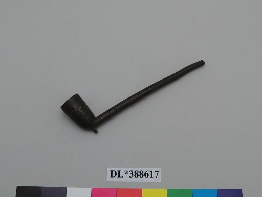 Tobacco Pipe