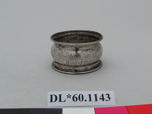 ring, napkin