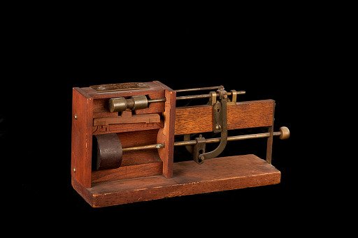 Dow Direct-Acting Steam Pump, Patent Model