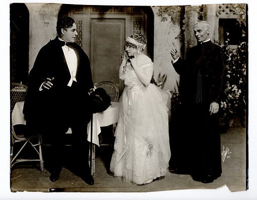 photograph Minnie Fiske starring in Mrs. Nelly of N'Orleans