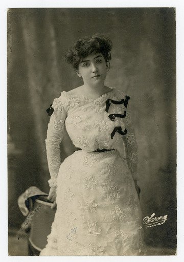 photograph, Minnie Fiske in Frou Frou