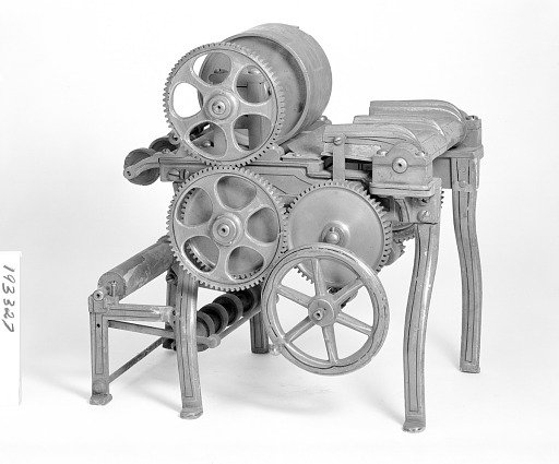 Patent Model for a Paper-Cutting Machine